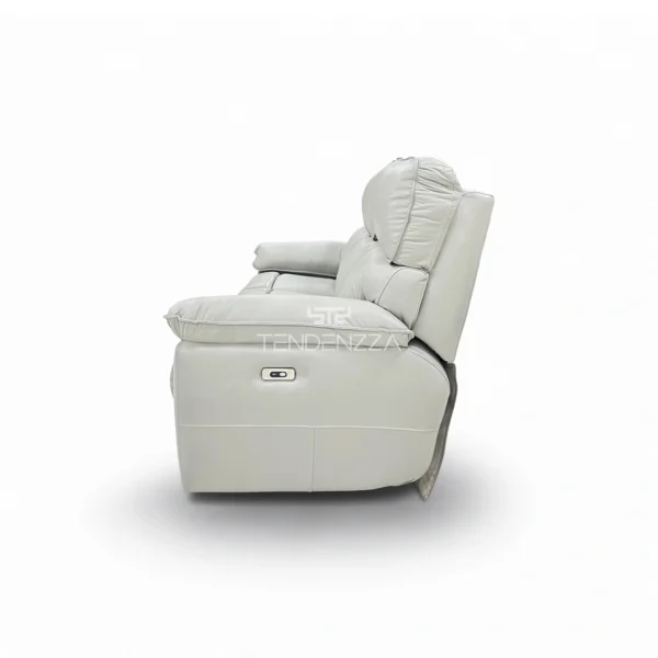 Vista lateral del Sofá Reclinable 3 puestos en Cuero natural color gris, con sistema Zero Gravity. Sofá Reclinable eléctrico, Reclinables en Cuero, Muebles Reclinables en Bucaramanga. Sofá para ver TV. Sofá Reclinable TENDENZZA de 3 puestos
